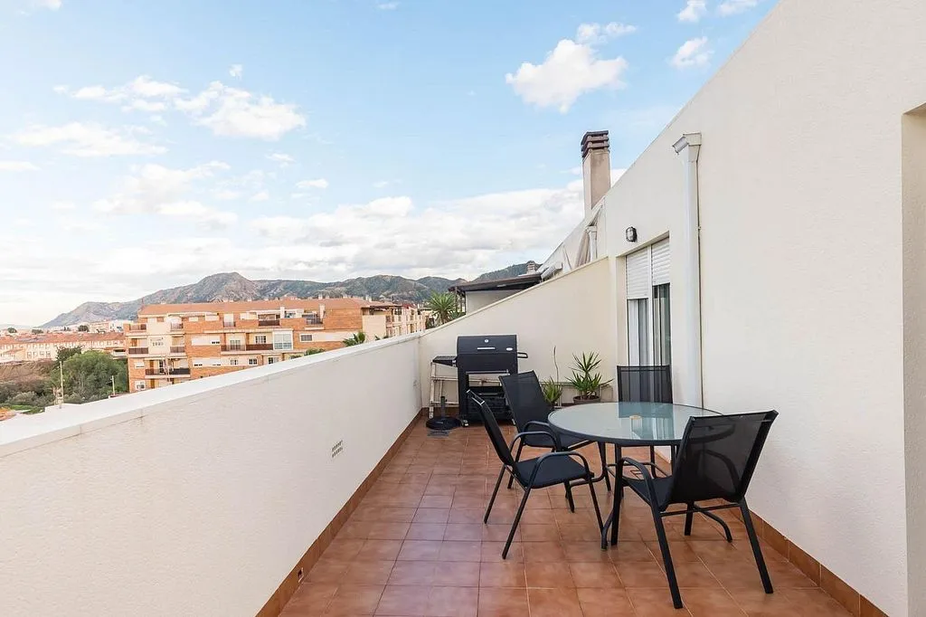 Rõdu - Inverted Duplex with Mountain View in San José de la Vega