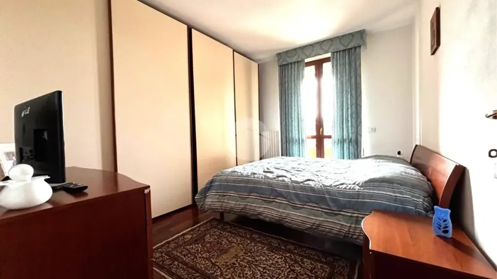 Magamistoad - 3-Bedroom Apartment with Balcony in Fano
