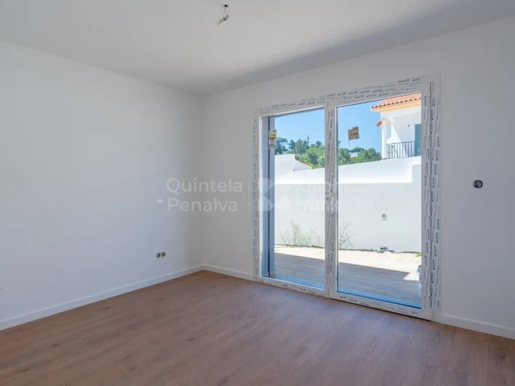 Pièces - Luxury Villa with Pool in Bicesse, Cascais