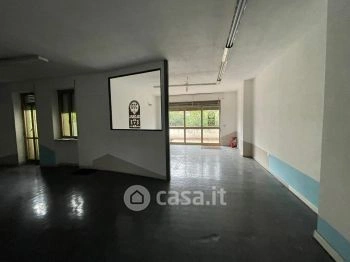 Rooms - Auctioned Workshop with Private Courtyard in Nuoro