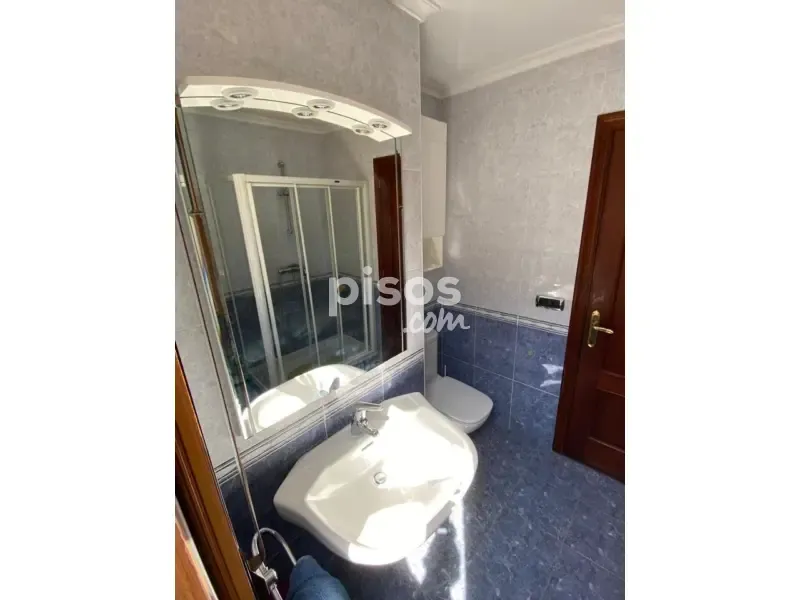 Salles de bain - Apartment with South-Facing Terrace in Noja