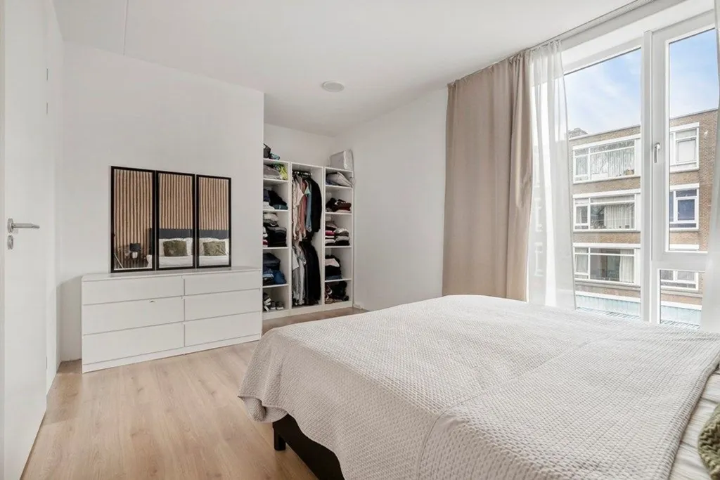 Chambres - 4-Bedroom Tussenwoning with Garden in Hillegersberg, Rotterdam