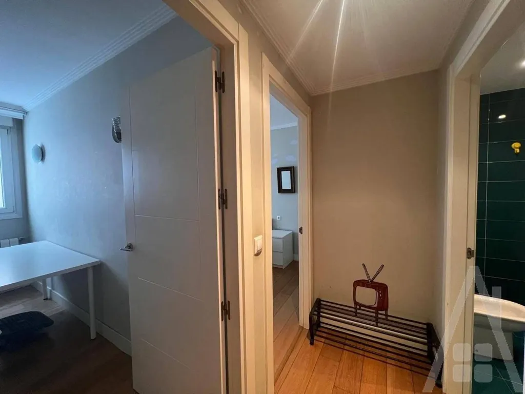 hallway_entrance