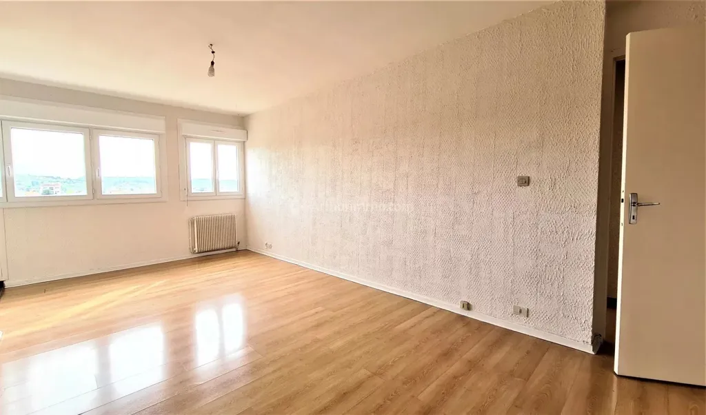 Toad - Spacious Flat with Parking in Albi Centre