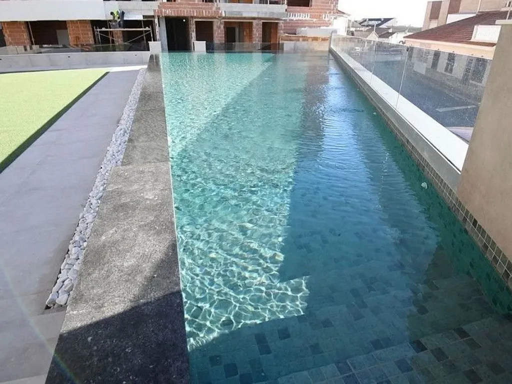 pool_area
