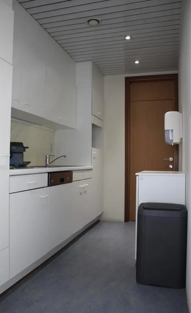 Cuisine - Bureau Central à Aalst avec Accès Facile
