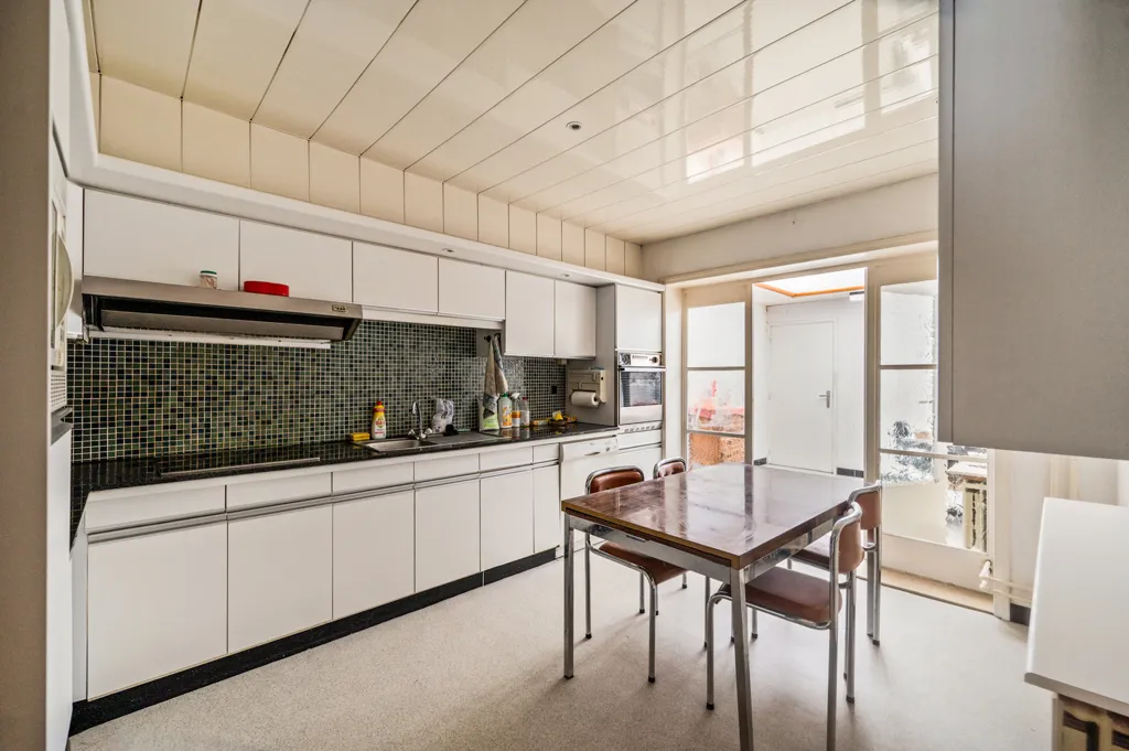 Cuisine - Local Commercial avec Logement à Herentals