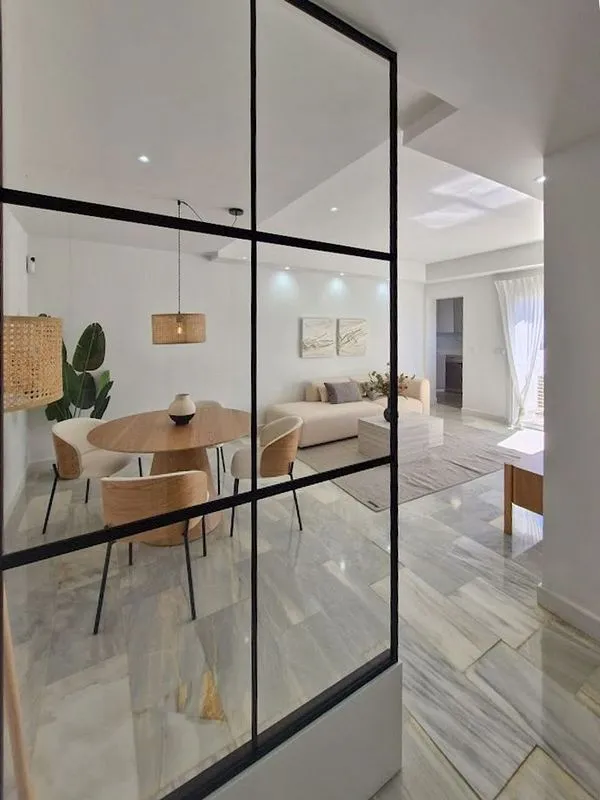 Séjour - Reformed Apartment with Pool in Estepona West