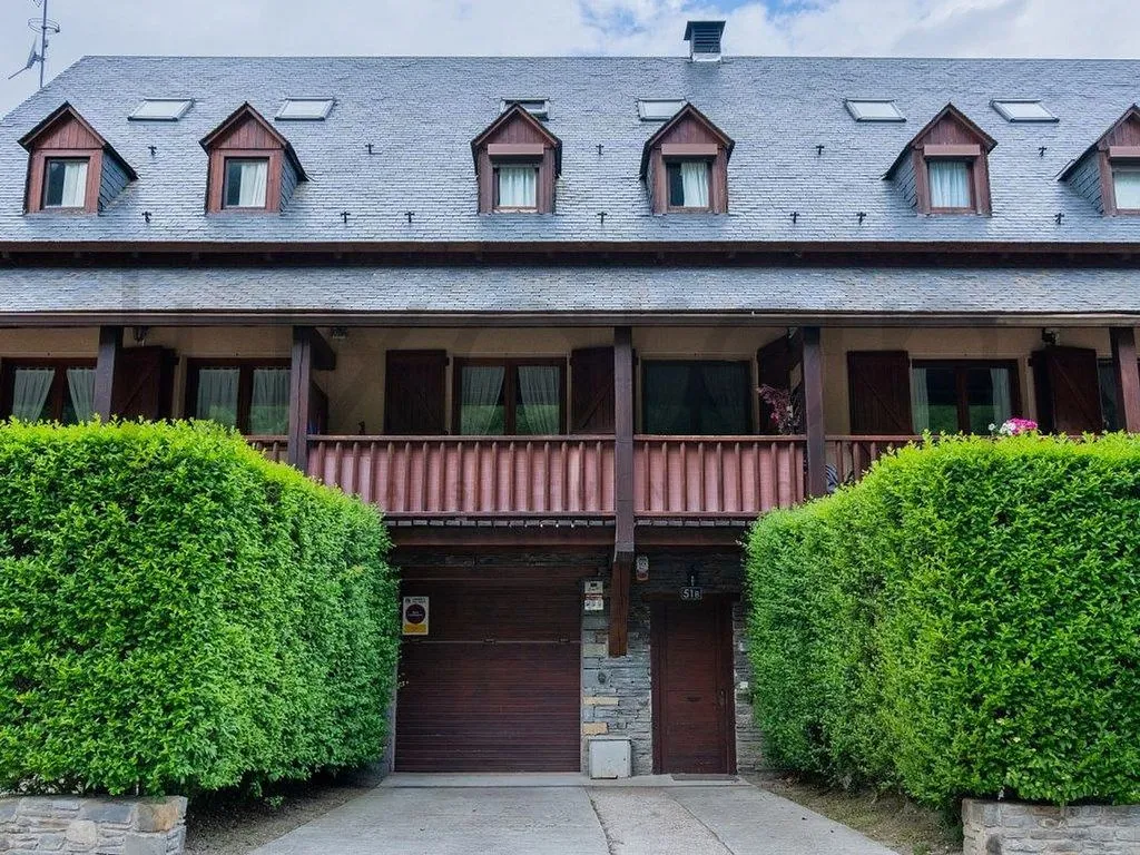 Extérieur - Luxury Semidetached House with River View in Vielha
