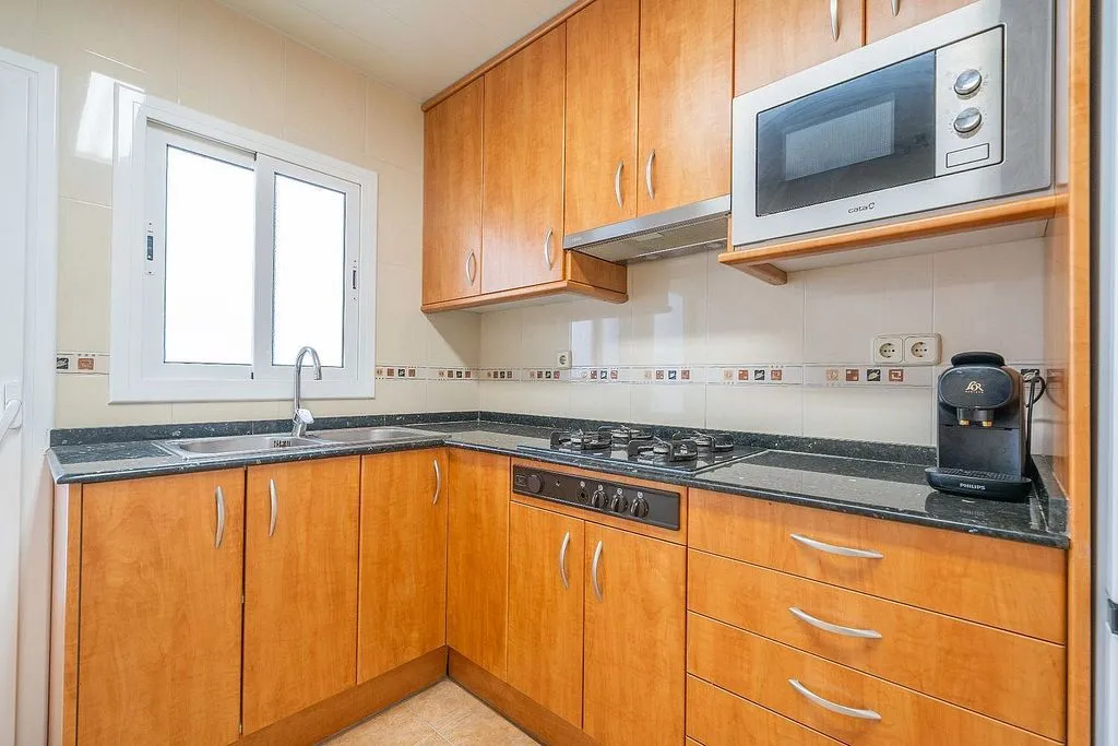 Köök - Apartment with Terrace in Centre Pineda de Mar