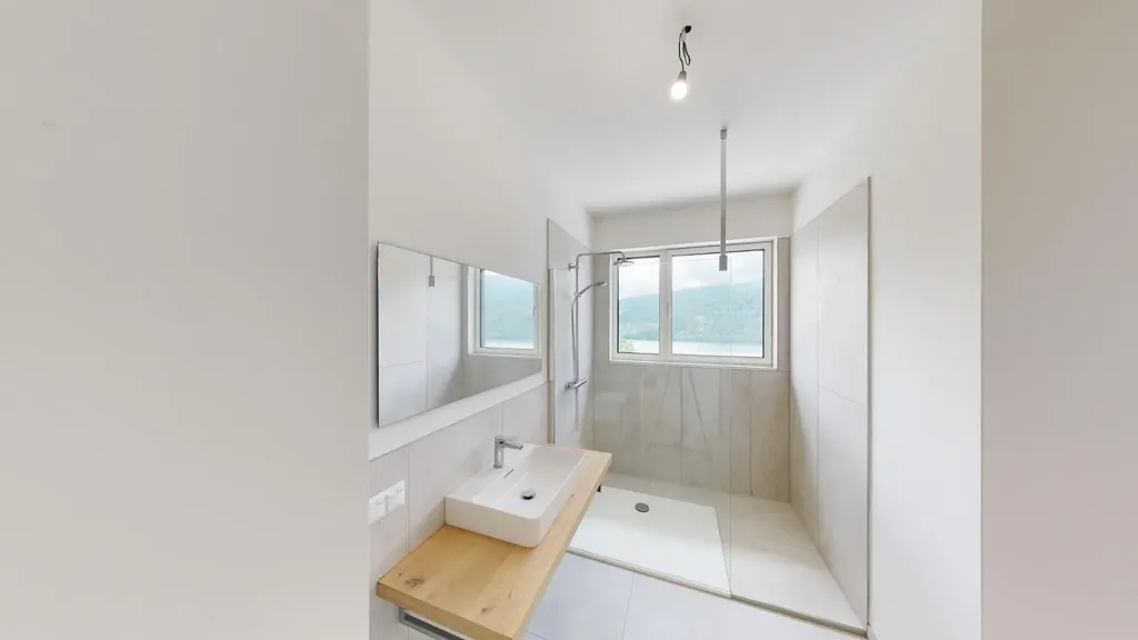 Salles de bain - Penthouse with Lake View in Millstatt