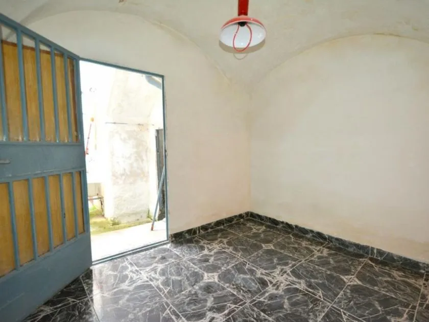 Pièces - Traditional Chalet with Historic Charm in Cáceres