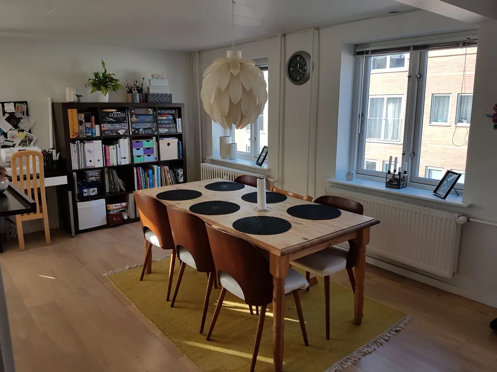 Söögituba - 3-Bedroom Flat with Terrace in Nørresundby Centre