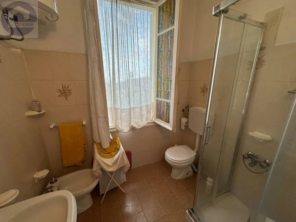 Bathrooms - Historic House with Terrace in Pietrabruna