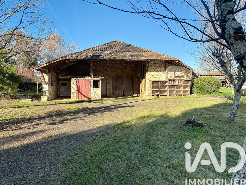 Garden - Country House with Barn in Trémons