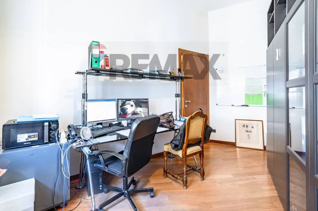Kabinet - Liberty Style Apartment with Historic Elevator in Milan