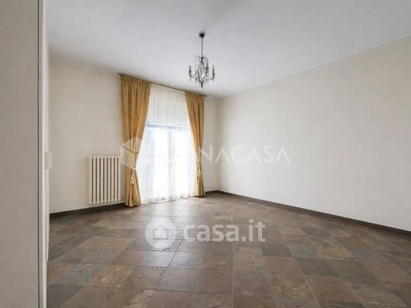 Zimmer - Penthouse Apartment with Balcony in Andria