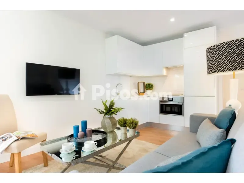 Elutuba - Bright Apartment with Central Heating in Alfalfa