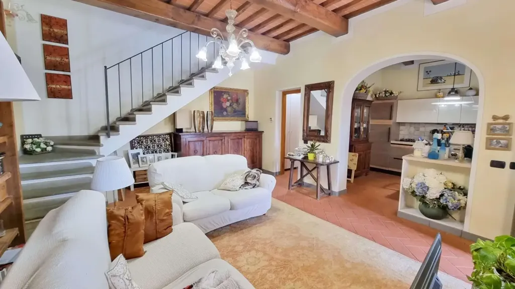 Elutuba - Rustic Terraced House with Garden in Montespertoli