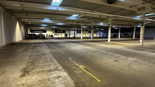 Garaaž - Warehouse Space with Strategic Access in Kolding
