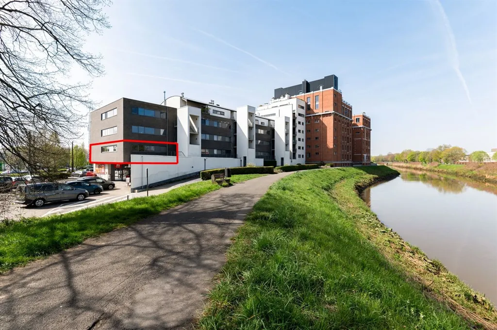 Välivaade - Apartment with River View in Lier