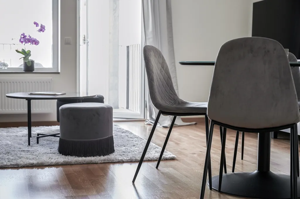 Soggiorno - Modern Flat with West-Facing Balcony in Mariastaden