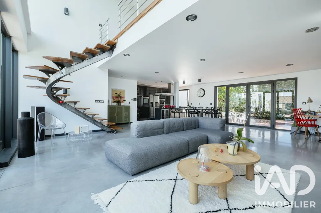 Séjour - Maison d'Architecte avec Piscine à Puilboreau
