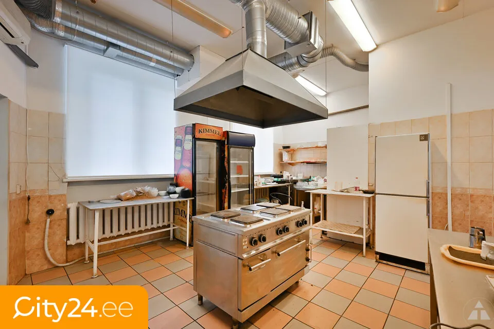 Cuisine - Commercial Space with Large Windows in Riga