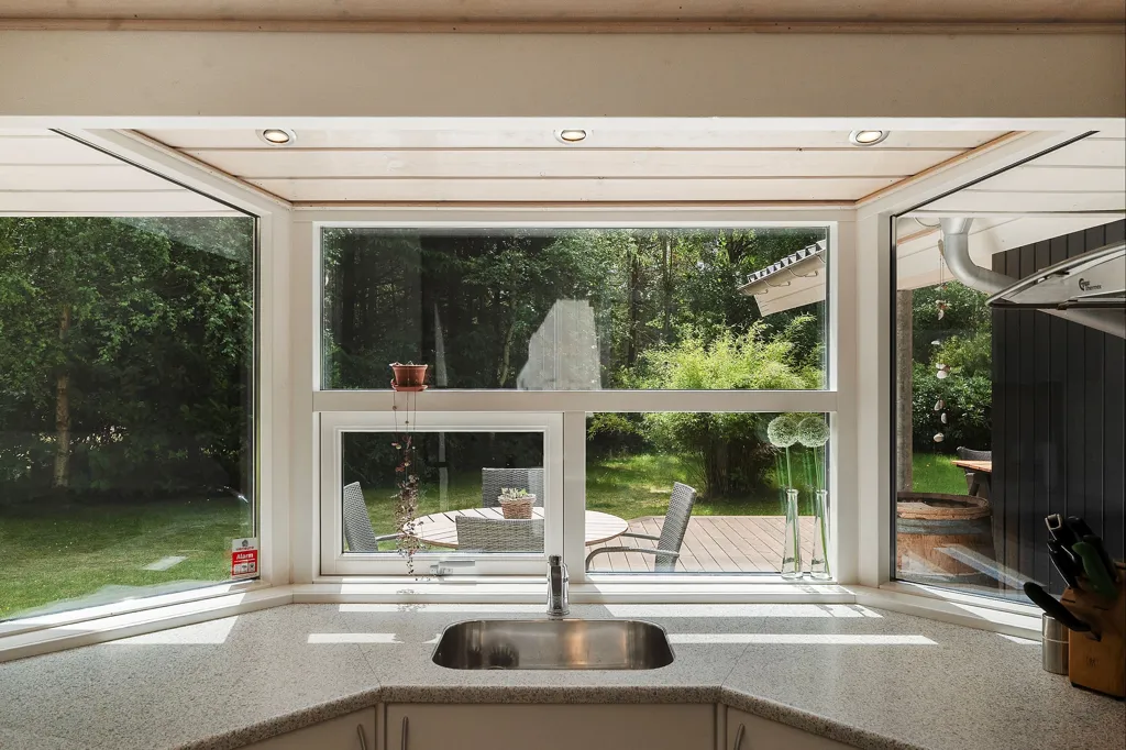 Kitchen - Quality Summerhouse with Garden in Helberskov