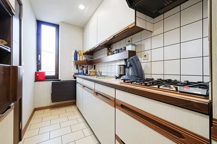 Cuisine - Appartement à Namur, Proximité Centre-Ville