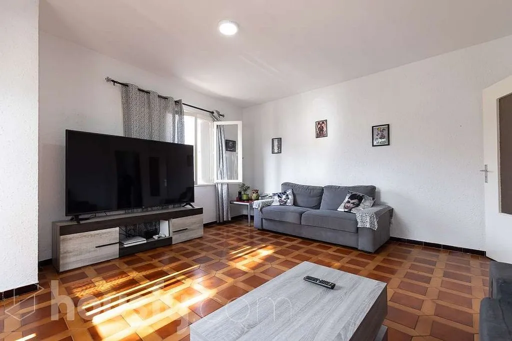Living Room - Apartment with Balcony in Santa Bàrbara