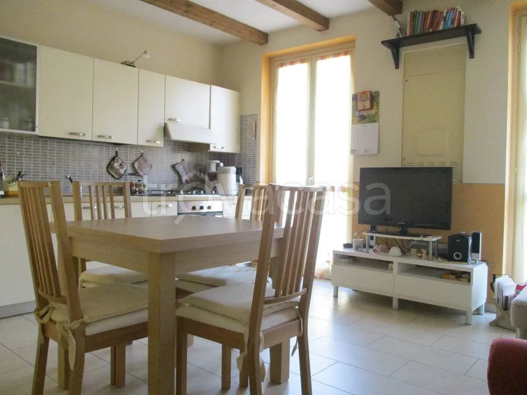 Söögituba - Recently Built Apartment with Garden in Savigliano