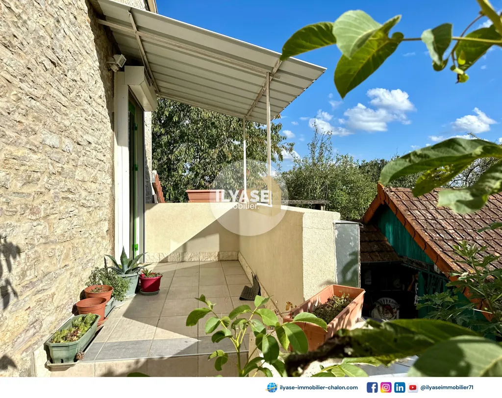 Terrazza - House with Studio in Dracy-le-Fort