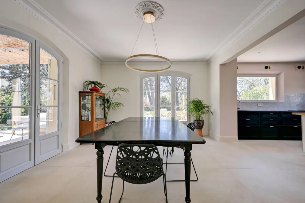 Salle à manger - Maison de Luxe avec Piscine à Aix-en-Provence