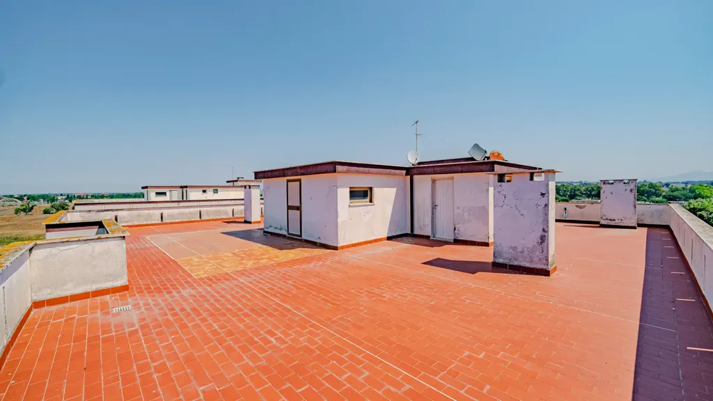Terrass - Apartment with Parking in Torvaianica Centre