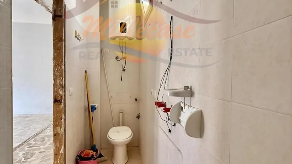 Salles de bain - Apartment with Balcony in Siracusa