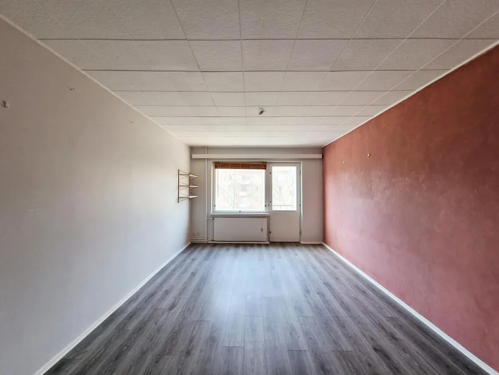 Stanze - Two-Bedroom Flat with Balcony in Pori Centre