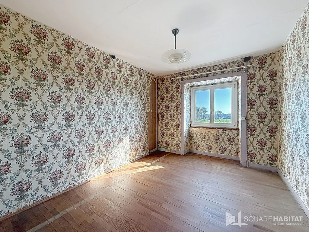Rooms - Large Stone House with Courtyard in Lezardrieux