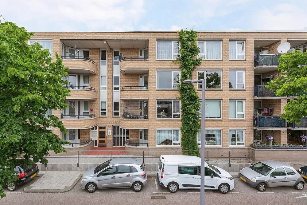 3-toaline korter asukohas Rotterdam