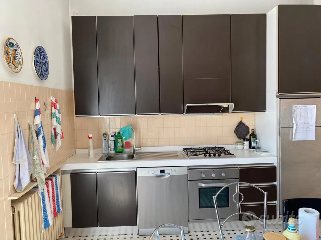Cuisine - Spacious Single Room with Balcony in Forlì