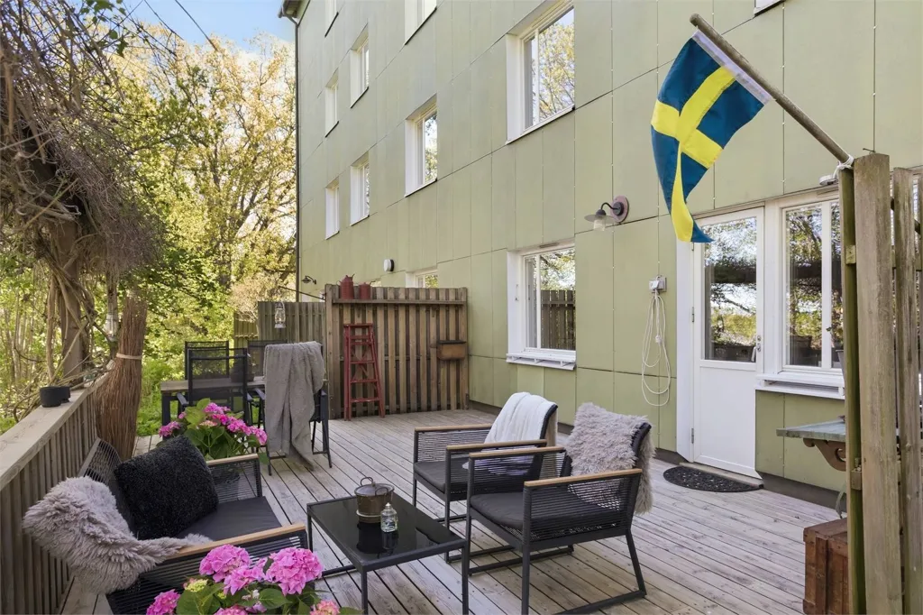 Terrasse - Apartment with Garden in Åby