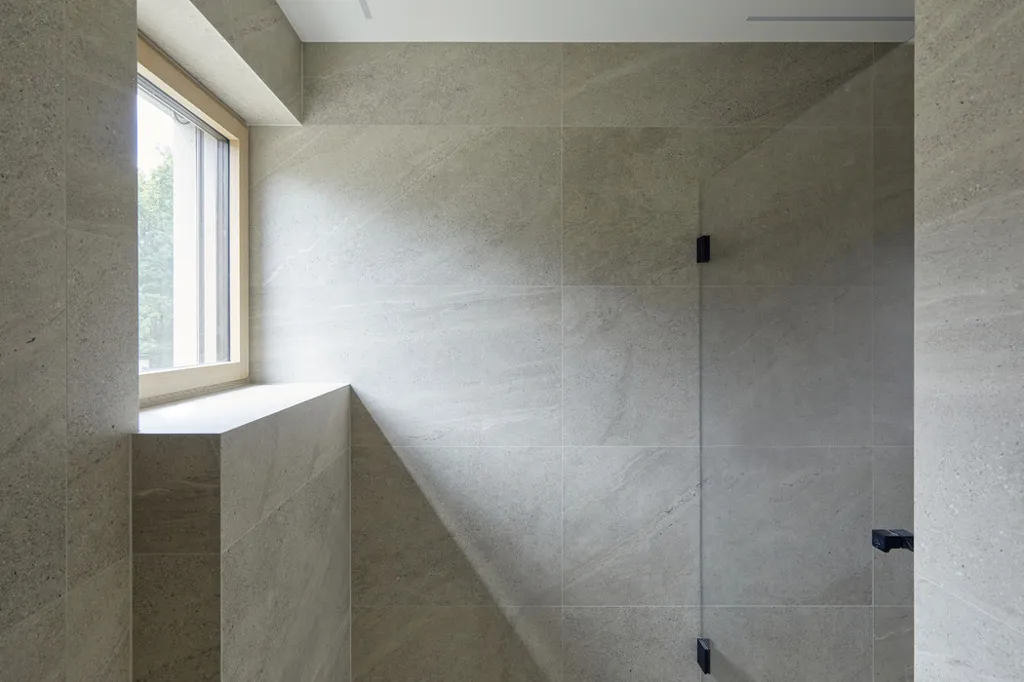 Salles de bain - Maison Jumelée avec Vue sur Forêt à Bridel
