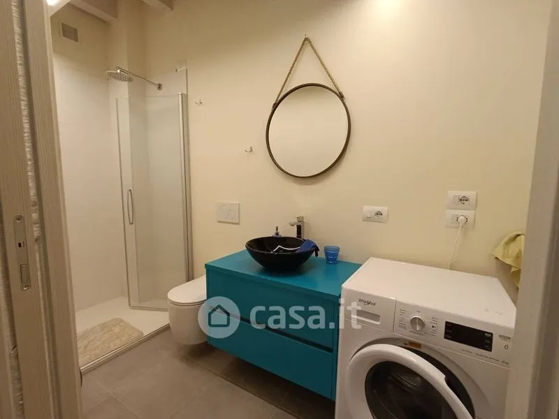 Salles de bain - Rented Duplex with Garden in Concordia sulla Secchia