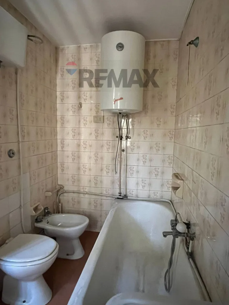 Bathrooms - Semi-detached House with Garden in Catania Centre