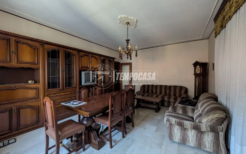 Söögituba - Spacious Apartment with Balconies in Pont-Canavese