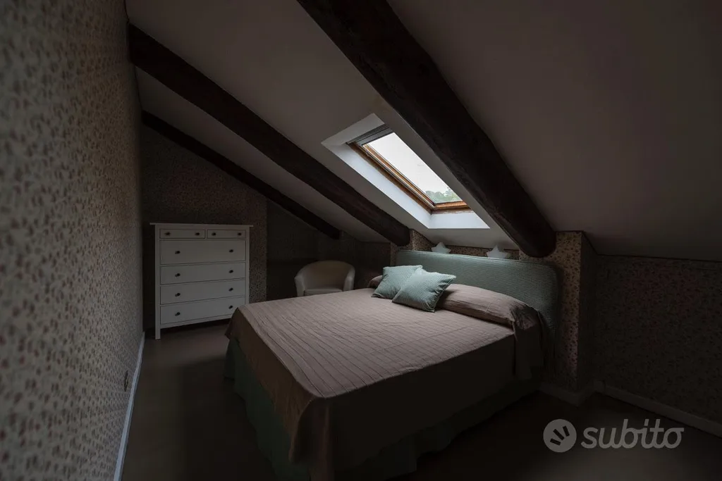 Magamistoad - Mansard Apartment in Prestigious Building, Paris