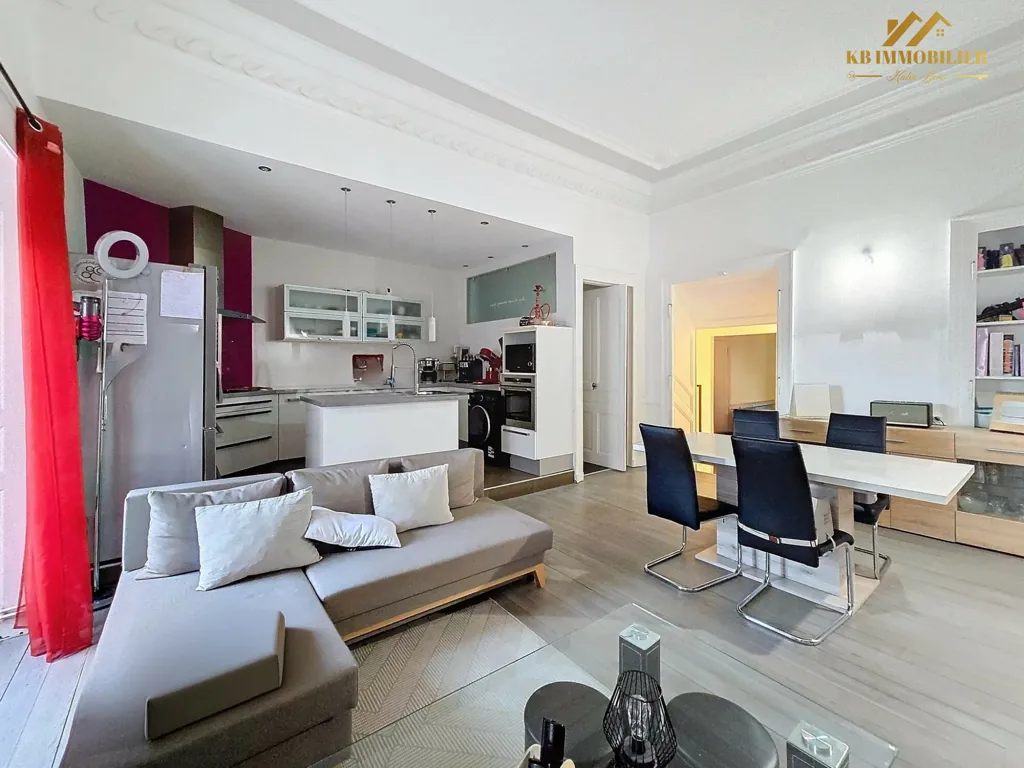 Elutuba - Haussmannian Flat with Garden in Chomérac