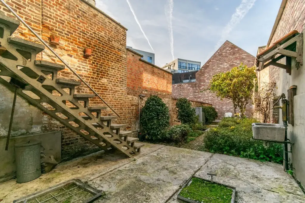 courtyard
