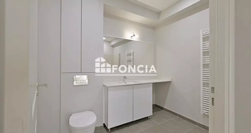 Salles de bain - Appartement avec Cour Privée en Centre-Ville de Montpellier