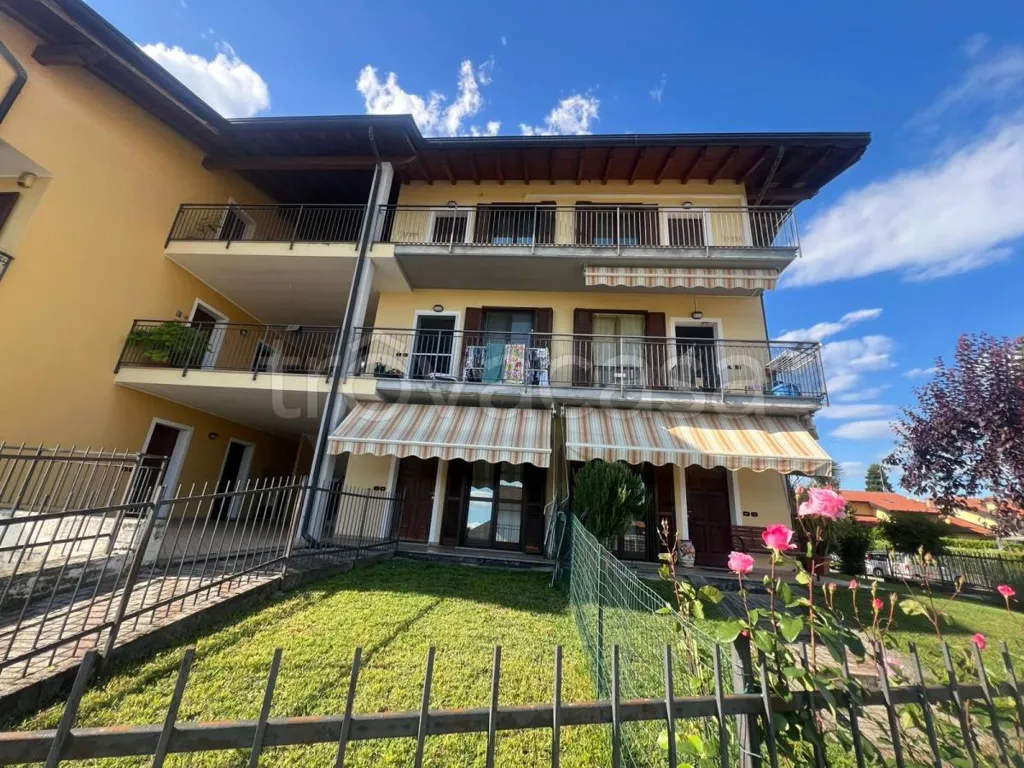 Extérieur - Fully Furnished Apartment with Balcony in Ternate